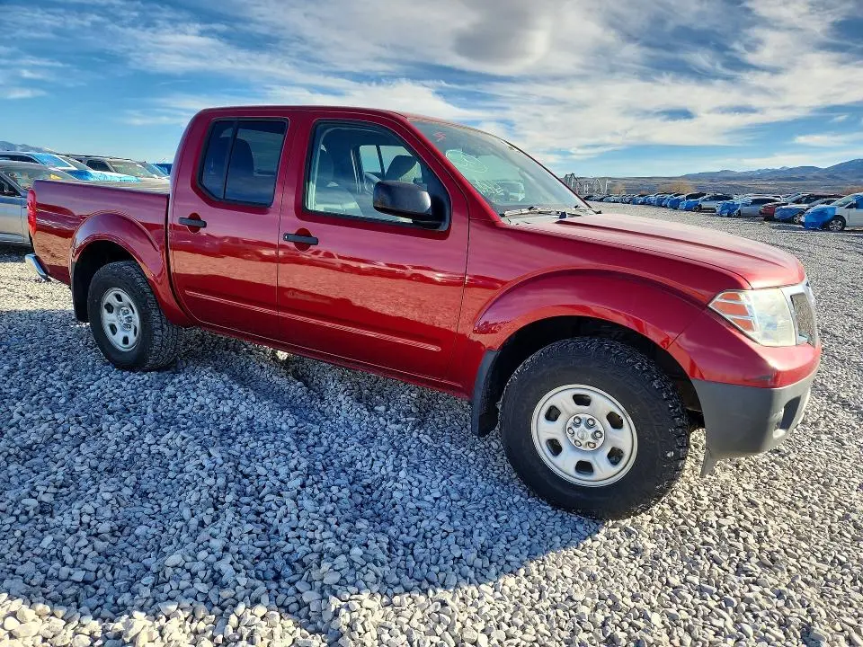 2012 NISSAN FRONTIER S  