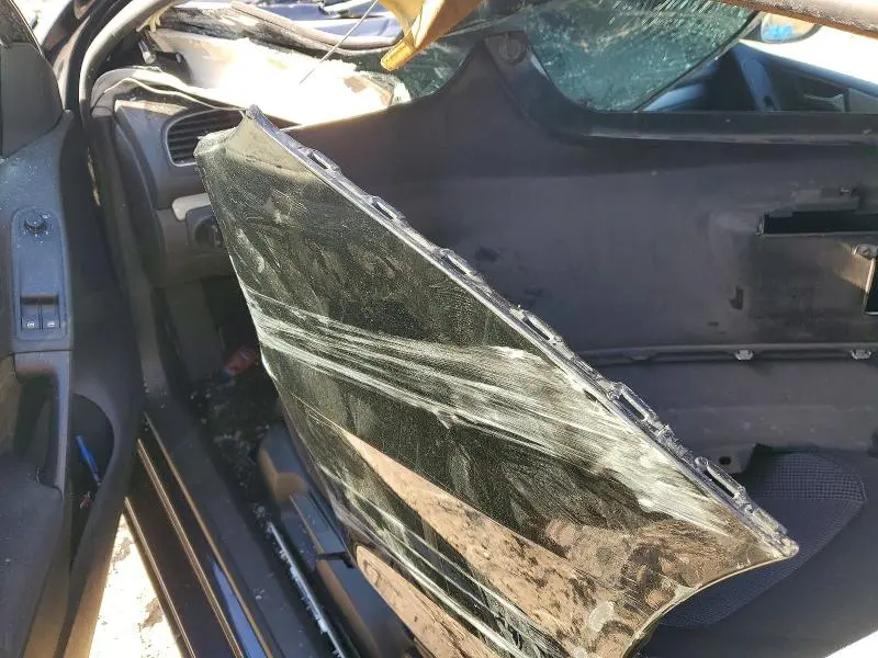 2013 VOLKSWAGEN GOLF   