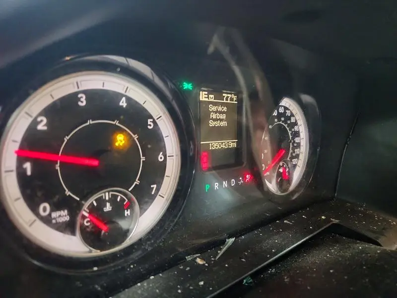2018 RAM 1500 SLT  