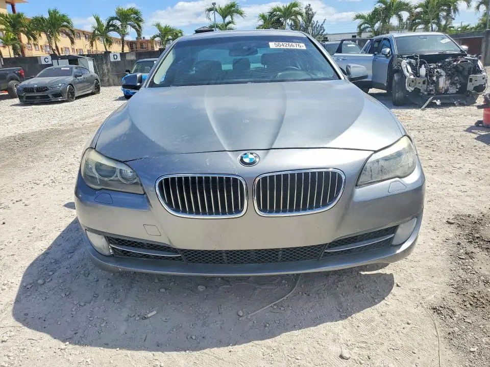2012 BMW 528 I  