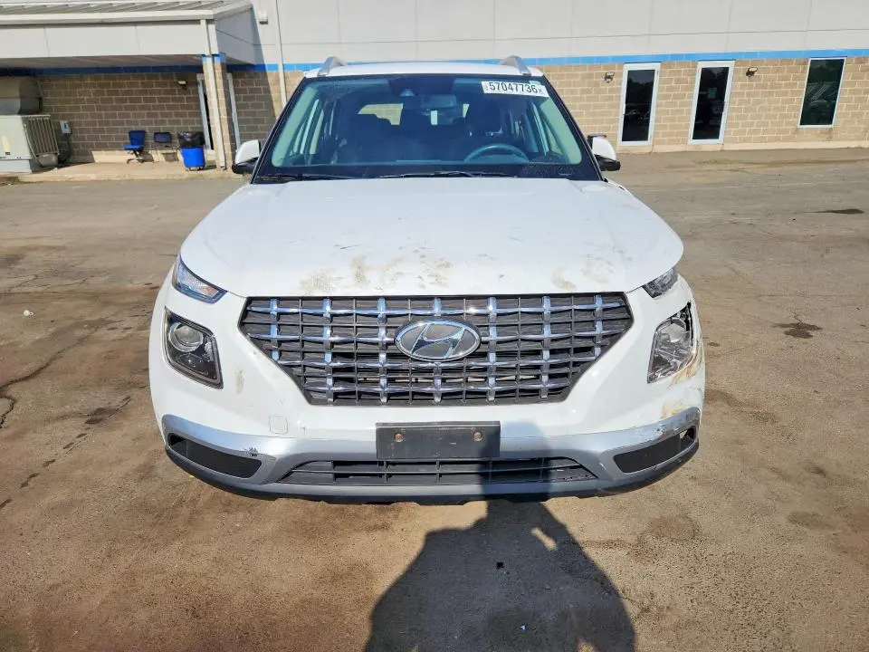 2022 HYUNDAI VENUE SEL  