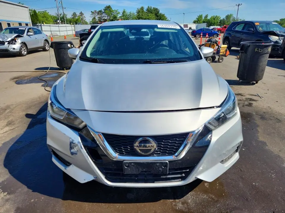 2021 NISSAN VERSA SV  