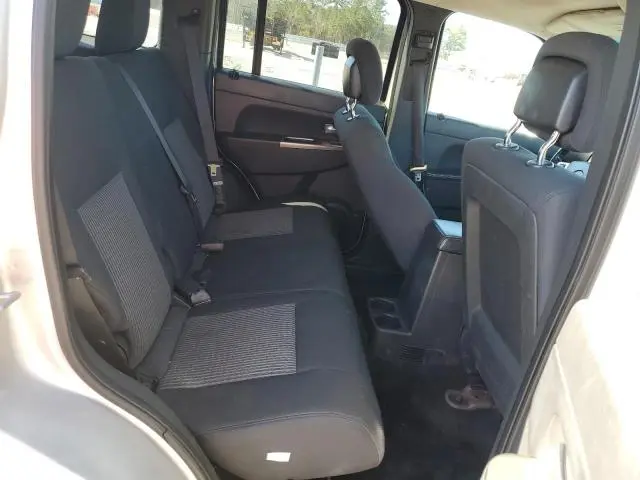 2010 JEEP LIBERTY RENEGADE  