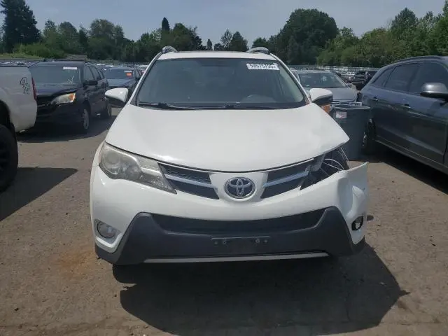 2015 TOYOTA RAV4 XLE  