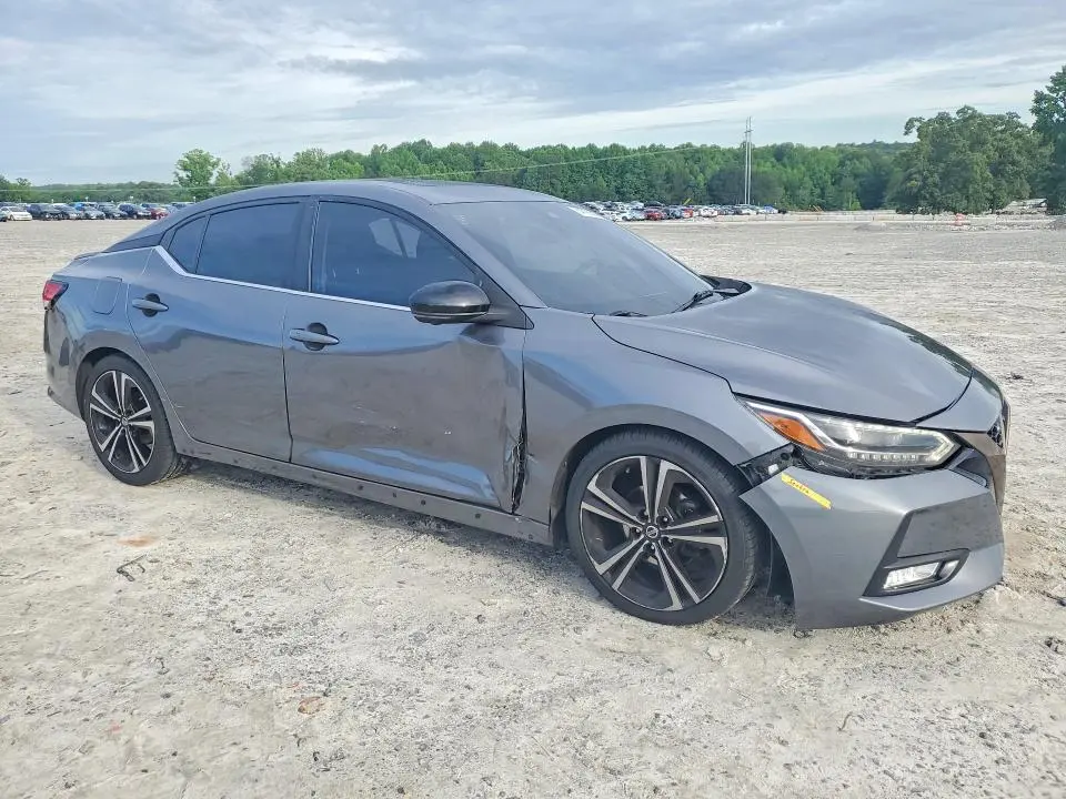 2020 NISSAN SENTRA SR  