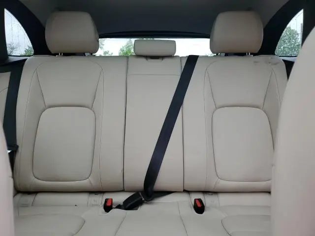 2018 JAGUAR F-PACE PREMIUM  