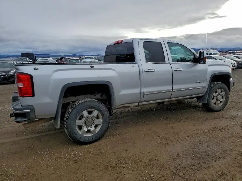 2015 GMC SIERRA K2500 SLT  