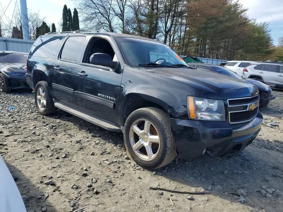 2013 CHEVROLET SUBURBAN K1500 LT  
