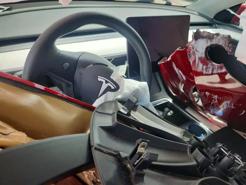 2024 TESLA MODEL Y   