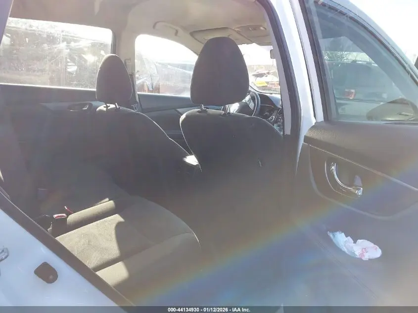 2016 NISSAN ROGUE SV