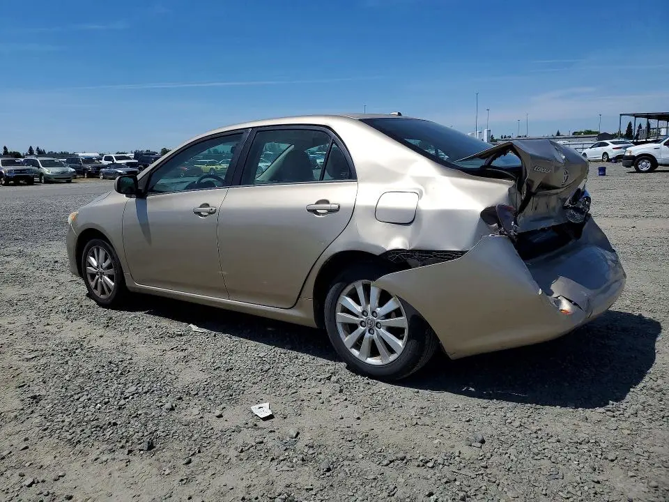 2010 TOYOTA COROLLA XLE  