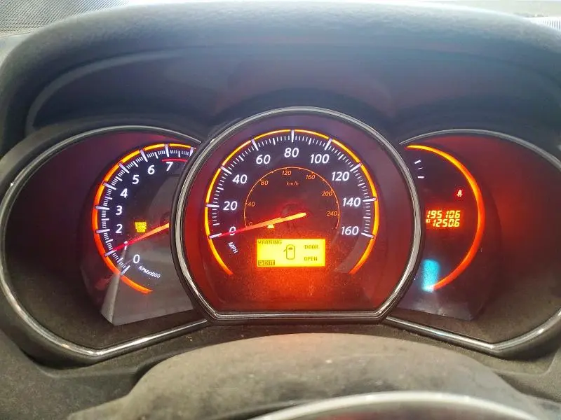 2010 NISSAN MURANO S  