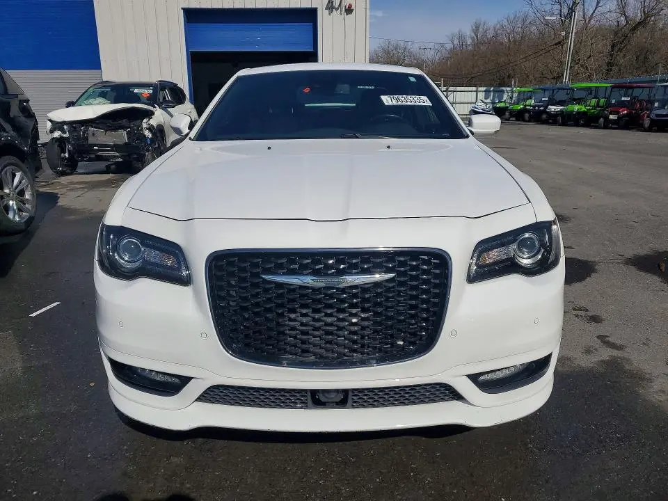 2018 CHRYSLER 300 S  