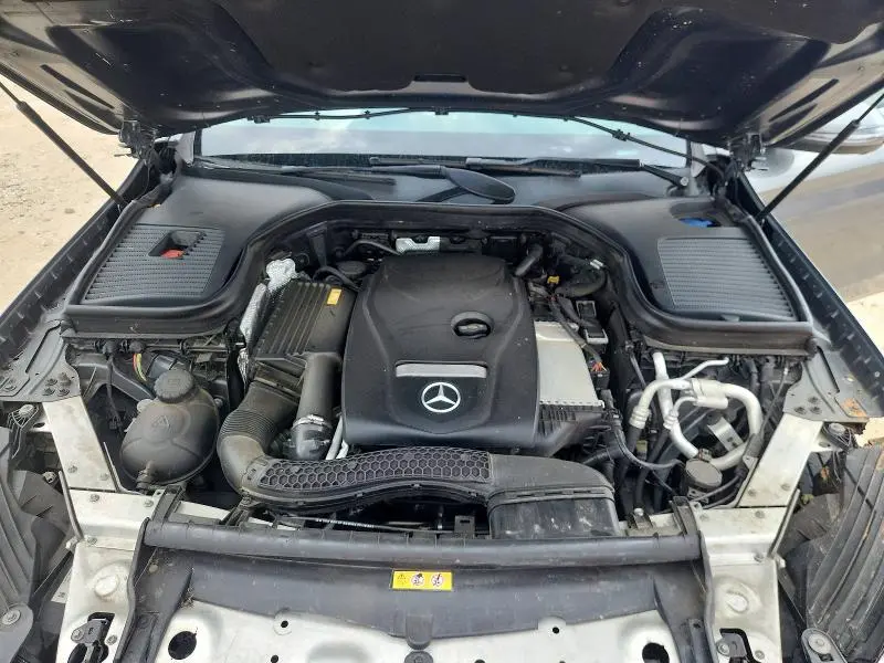 2017 MERCEDES-BENZ GLC 300  