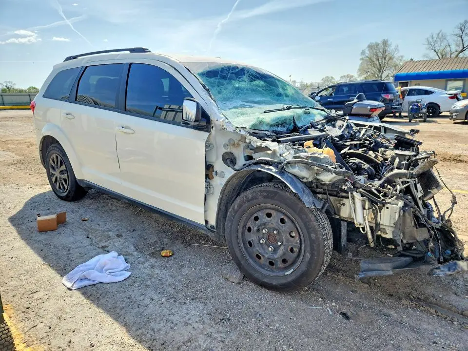 2014 DODGE JOURNEY SE  
