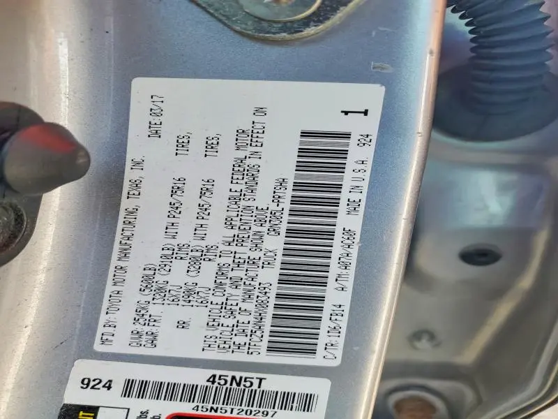 2017 TOYOTA TACOMA SR V6  