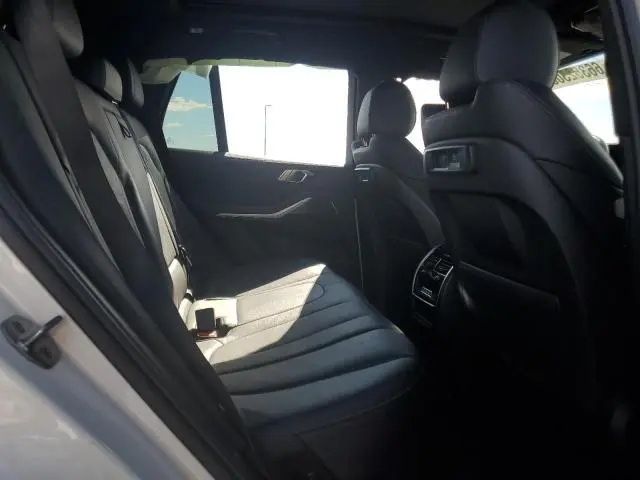 2022 BMW X5 SDRIVE 40I  