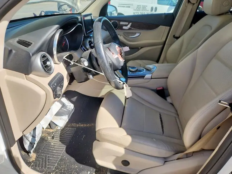 2018 MERCEDES-BENZ GLC 300  