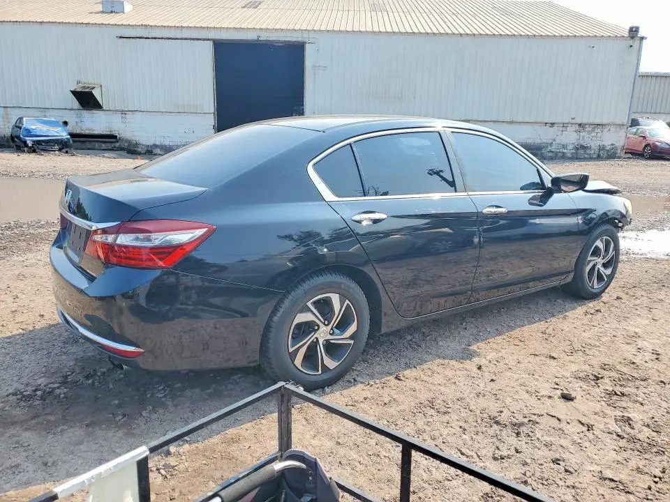 2017 HONDA ACCORD LX  
