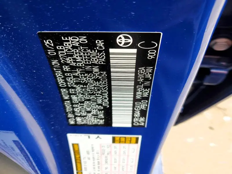 2025 TOYOTA PRIUS XLE  