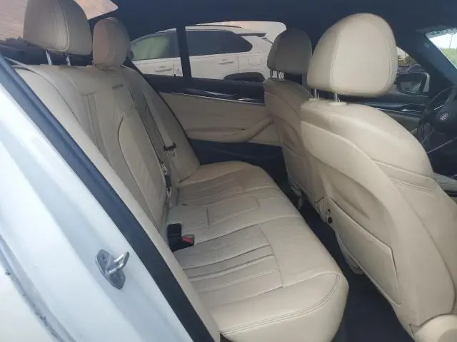 2017 BMW 530 XI  