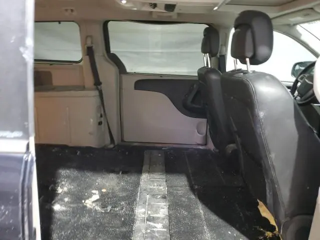 2011 CHRYSLER TOWN & COUNTRY TOURING L  