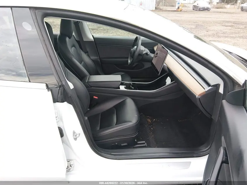 2018 TESLA MODEL 3 LONG RANGE/MID RANGE