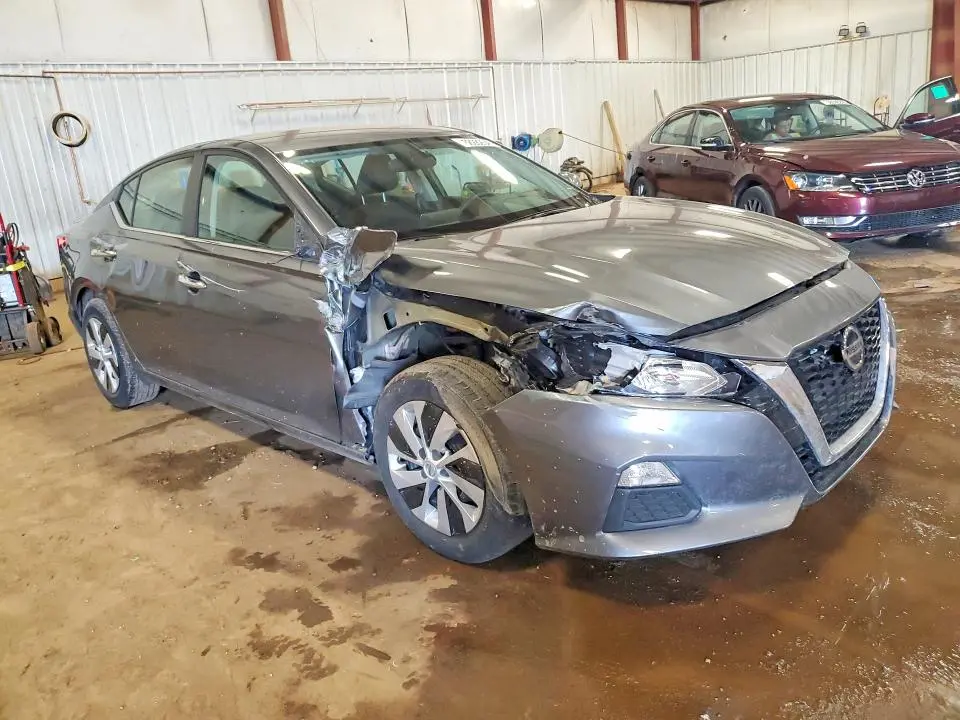 2019 NISSAN ALTIMA S  