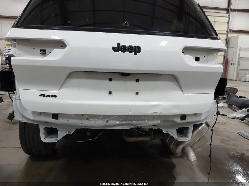 2023 JEEP GRAND CHEROKEE L ALTITUDE 4X4