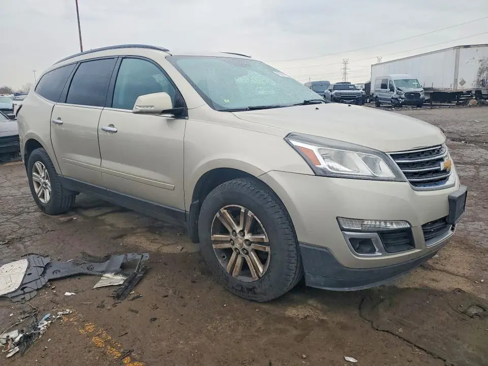 2014 CHEVROLET TRAVERSE LT  