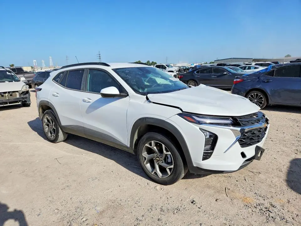 2025 CHEVROLET TRAX 1LT  