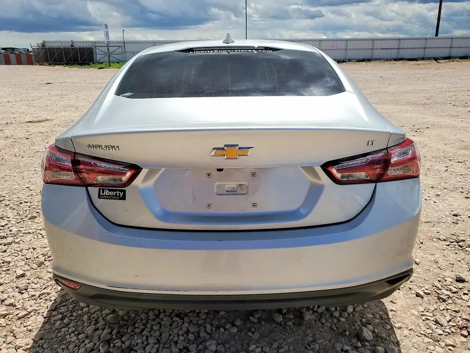 2022 CHEVROLET MALIBU LT  