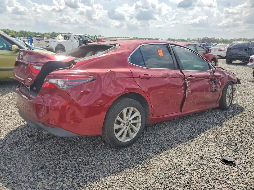 2021 TOYOTA CAMRY LE  