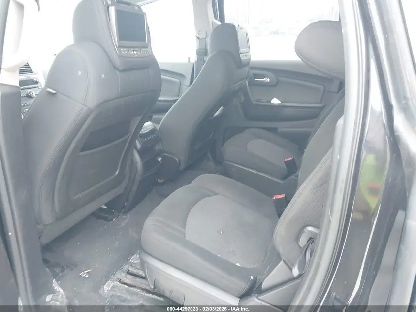 2011 CHEVROLET TRAVERSE 2LT