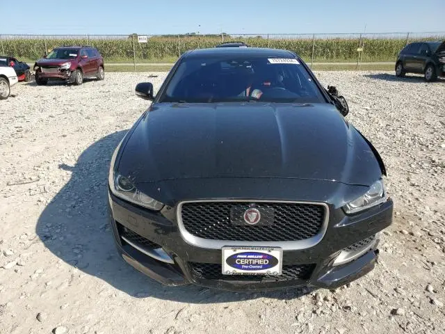 2017 JAGUAR XE R - SPORT  