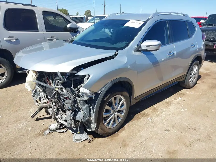 2019 NISSAN ROGUE SV