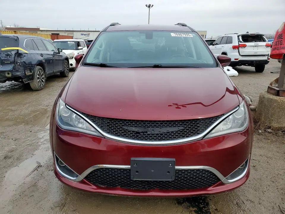 2017 CHRYSLER PACIFICA TOURING L  