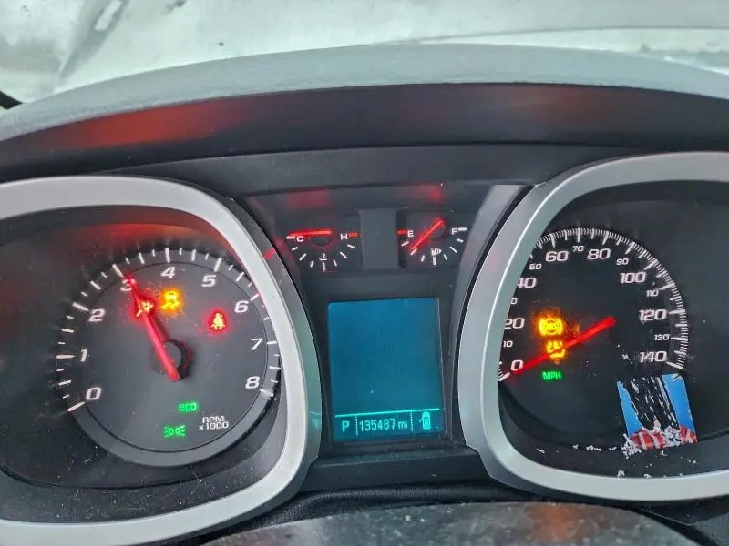 2017 CHEVROLET EQUINOX LT  