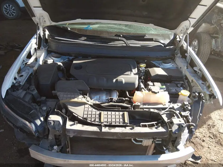 2019 JEEP CHEROKEE LATITUDE FWD