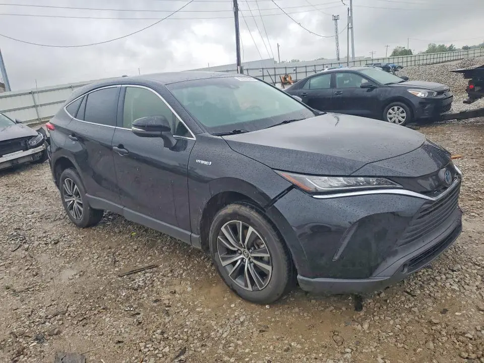 2021 TOYOTA VENZA LE  