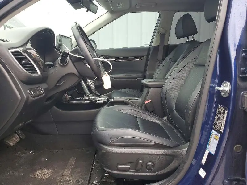 2021 KIA SELTOS EX  