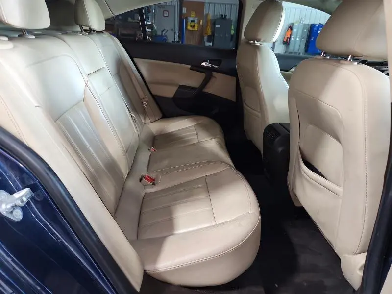 2011 BUICK REGAL CXL  