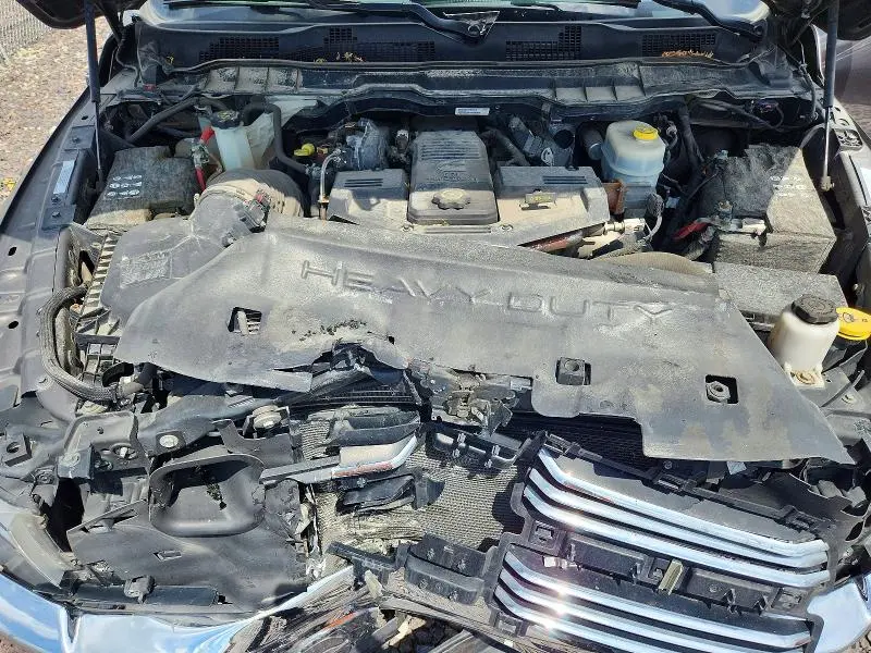 2015 RAM 2500 SLT  