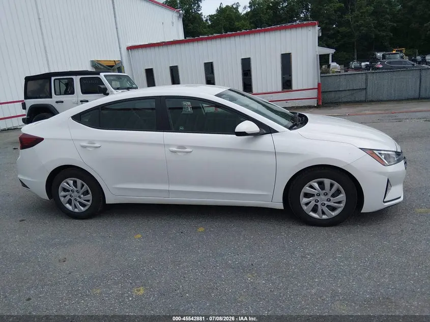 2020 HYUNDAI ELANTRA SE
