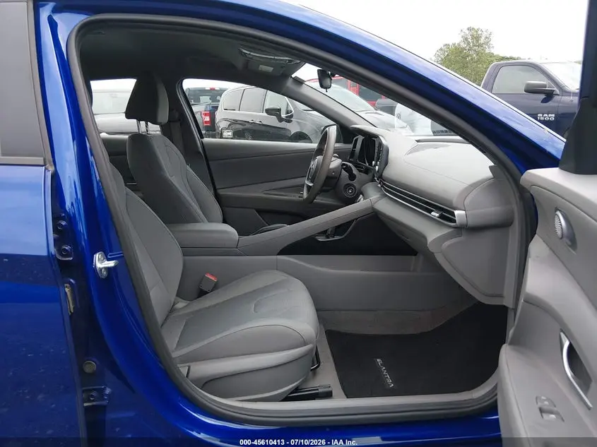 2021 HYUNDAI ELANTRA SE