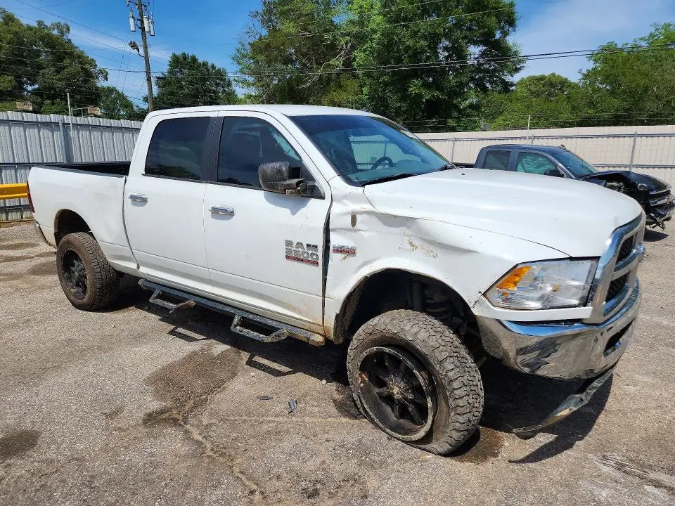 2017 RAM 2500 SLT  