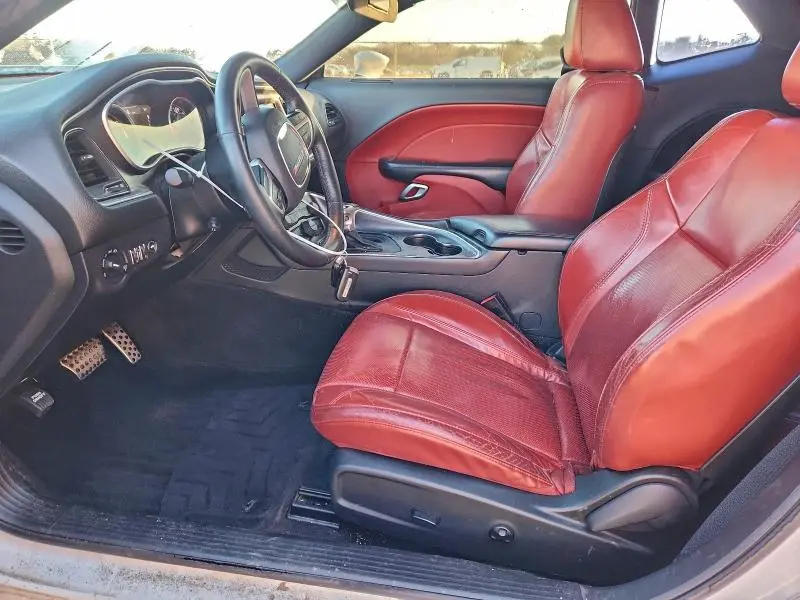 2015 DODGE CHALLENGER SXT PLUS  