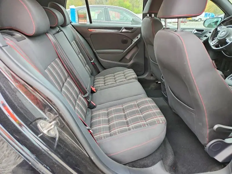 2014 VOLKSWAGEN GTI   