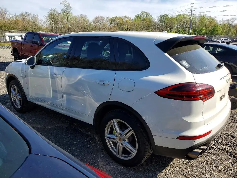 2016 PORSCHE CAYENNE SE HYBRID  