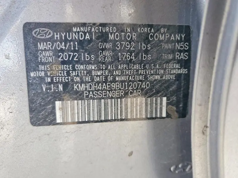 2011 HYUNDAI ELANTRA LIMITED  